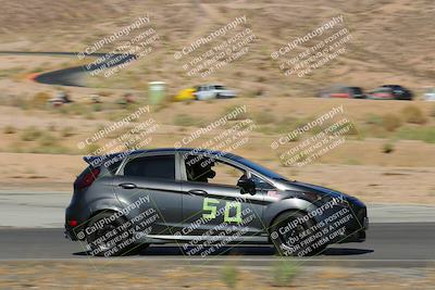 media/Oct-01-2022-Team Topak Racing (Sat) [[f860fb51be]]/2-Inter Low 2/session 1 turn 3/